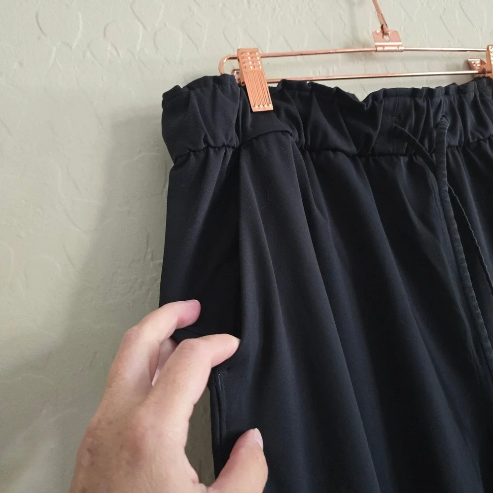 Lululemon Black Keep Moving‎ Pant 7/8 High-Rise Size 12 Activewear